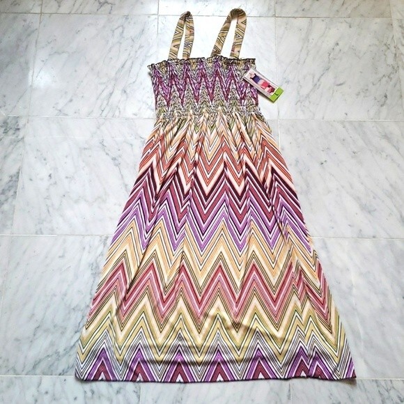 NEW Colorful Ruched Top Dress Size: Girls Jr Large - Picture 1 of 4